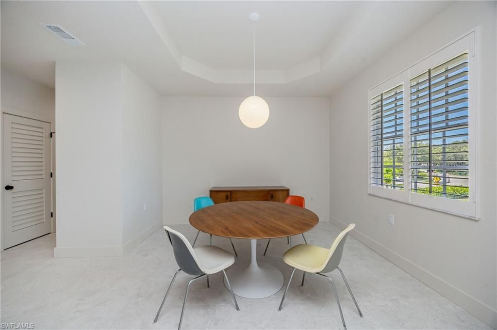 7128 Timberland Cir, Unit 201, Naples, FL 34109 Photo