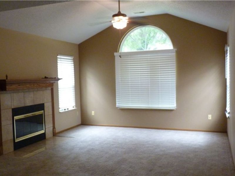 50 Stratford Green Drive, Unit 4, Canfield, OH 44406 Photo 11