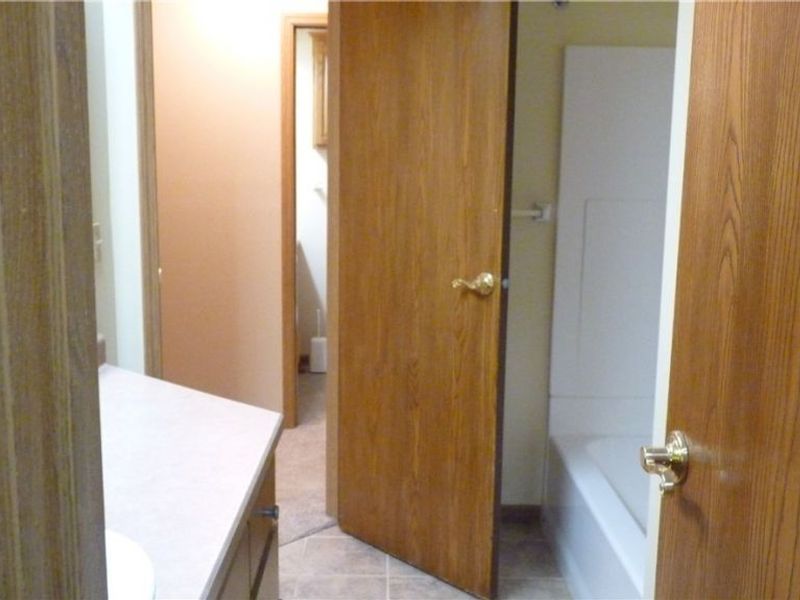 50 Stratford Green Drive, Unit 4, Canfield, OH 44406 Photo 26