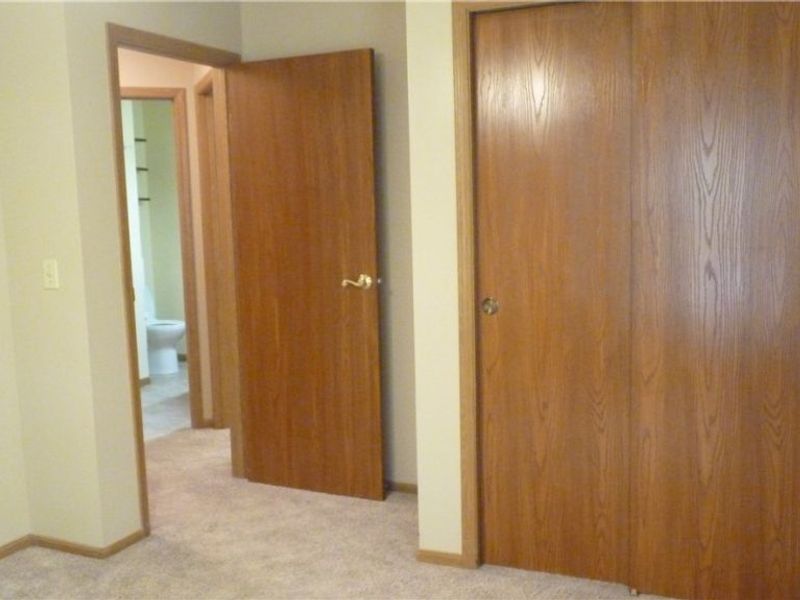50 Stratford Green Drive, Unit 4, Canfield, OH 44406 Photo 31