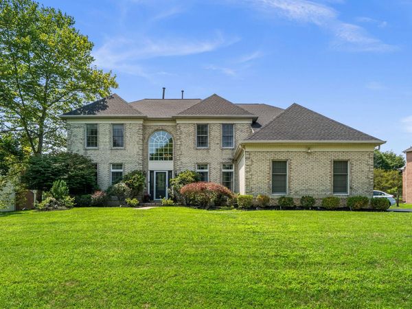3807 PARK LAKE DRIVE, ROCKVILLE, MD 20853