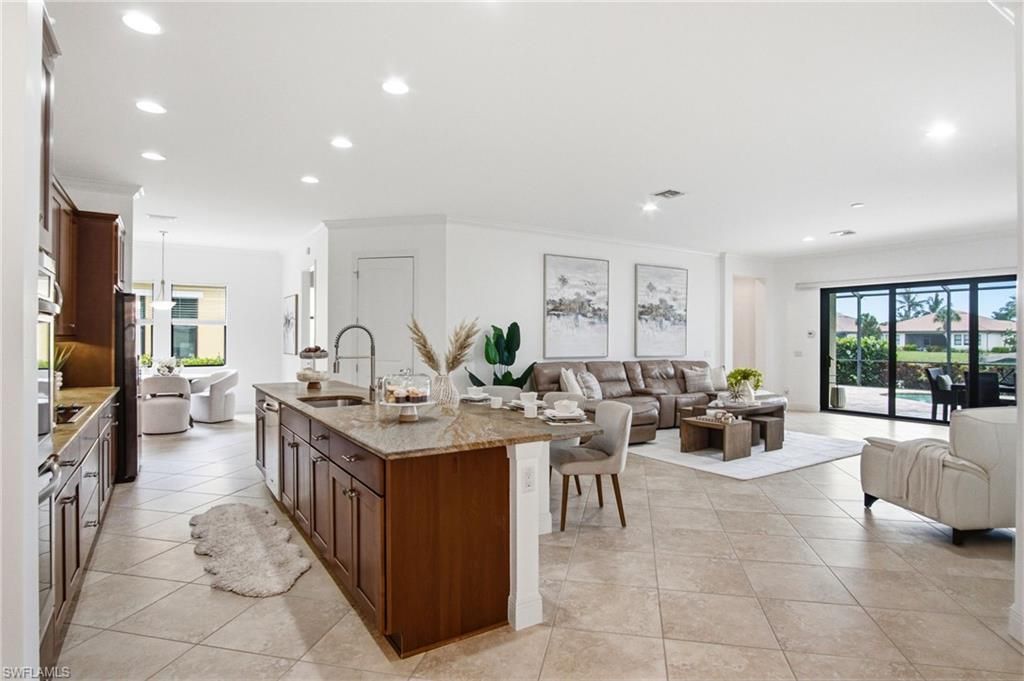 4433 Tamarind Way , Naples, FL 34119 Photo