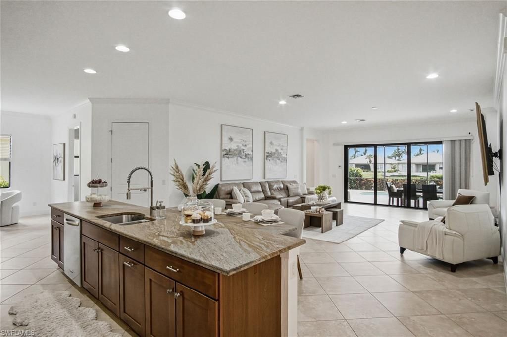 4433 Tamarind Way , Naples, FL 34119 Photo