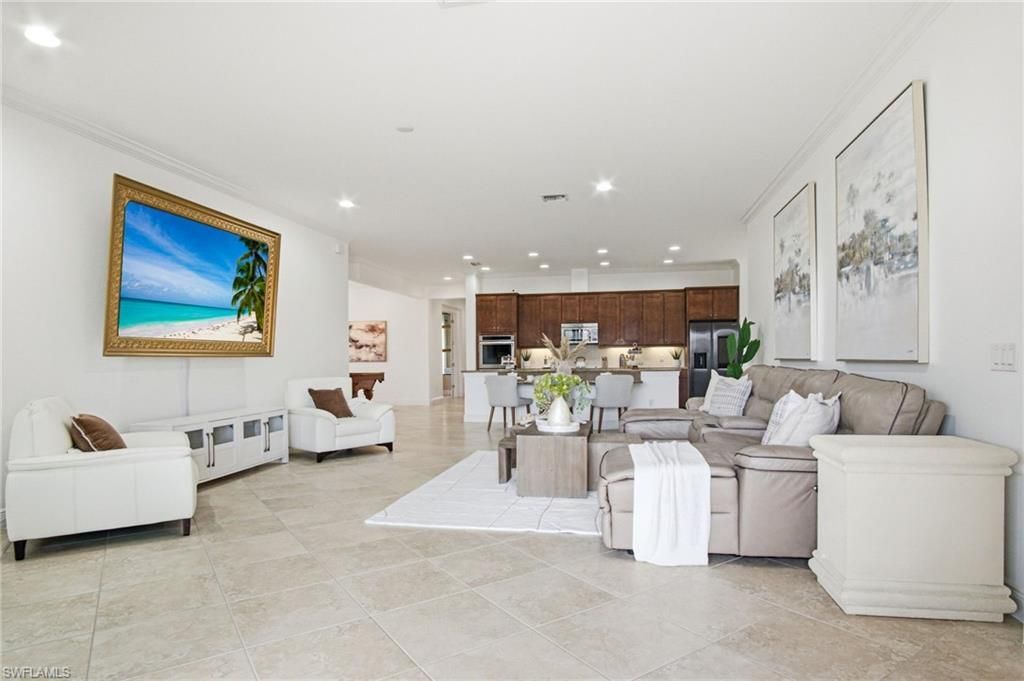 4433 Tamarind Way , Naples, FL 34119 Photo