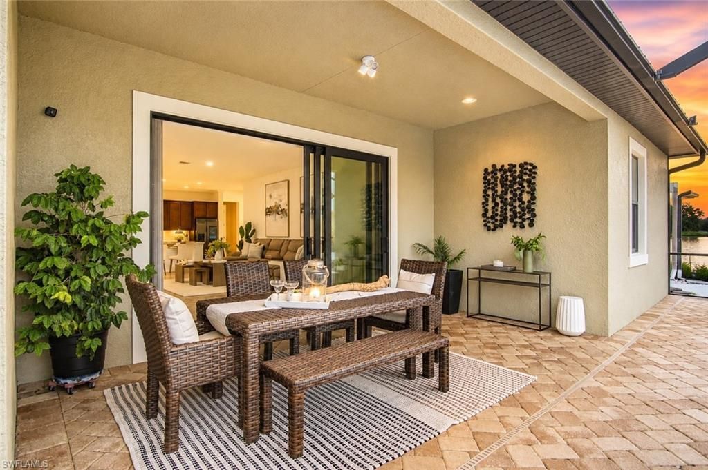 4433 Tamarind Way , Naples, FL 34119 Photo