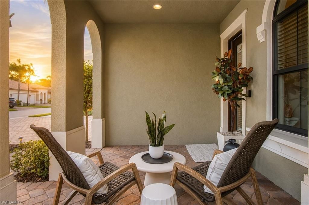 4433 Tamarind Way , Naples, FL 34119 Photo