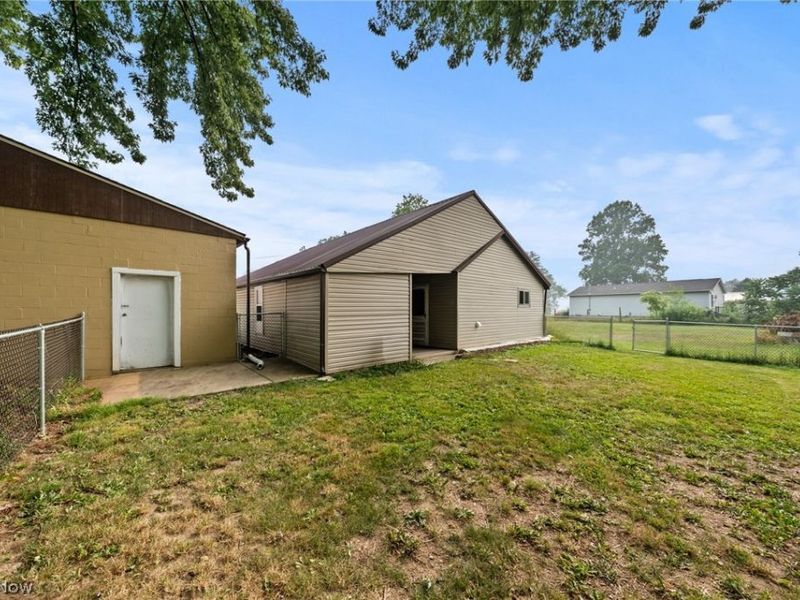 2407 30th Street NE, Canton, OH 44705 Photo 17