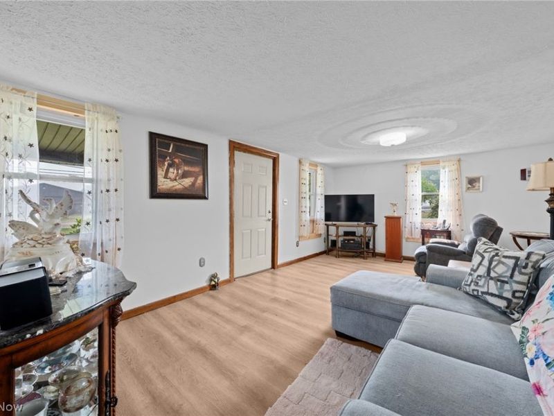 2407 30th Street NE, Canton, OH 44705 Photo 20