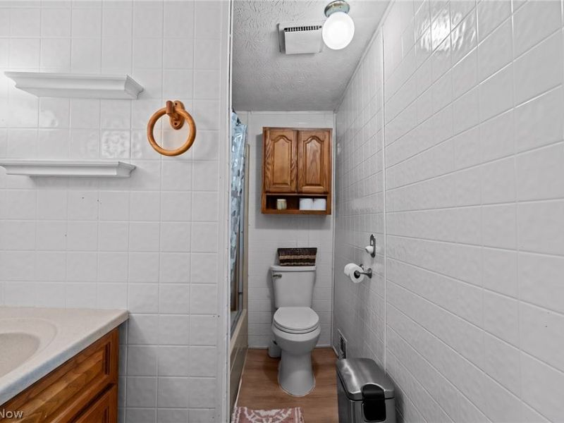 2407 30th Street NE, Canton, OH 44705 Photo 39
