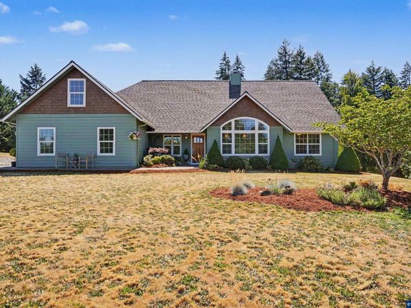 30090 Vicki Ln, Lebanon, OR 97355