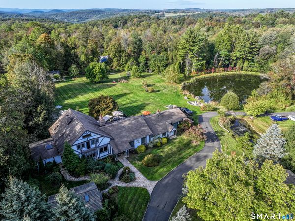 70 Obtuse Hill , Brookfield, CT 06804