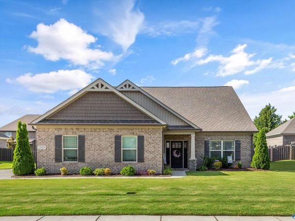23429 Lionheart Drive, Athens, AL 35613