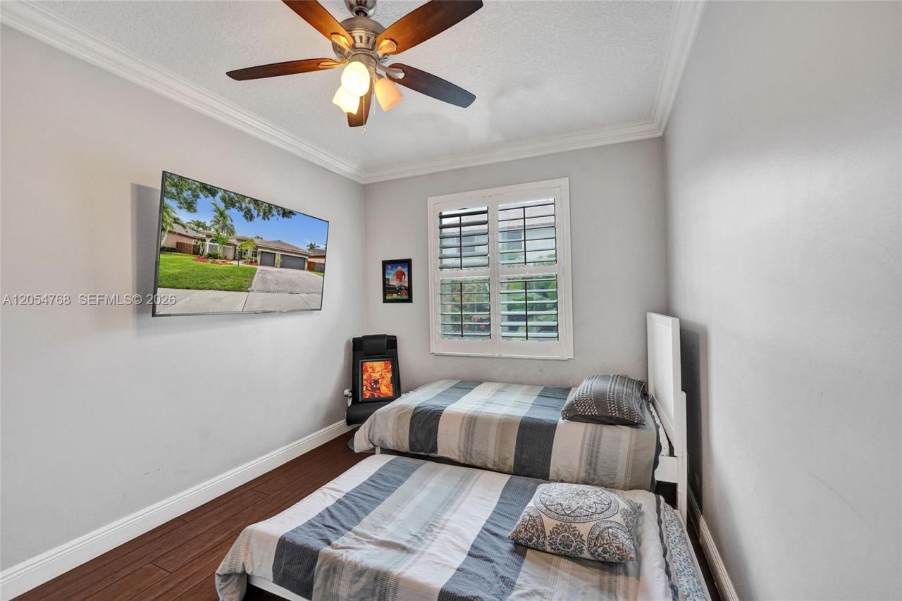 16366 N Mariposa Cir N , Pembroke Pines, FL 33331 Photo