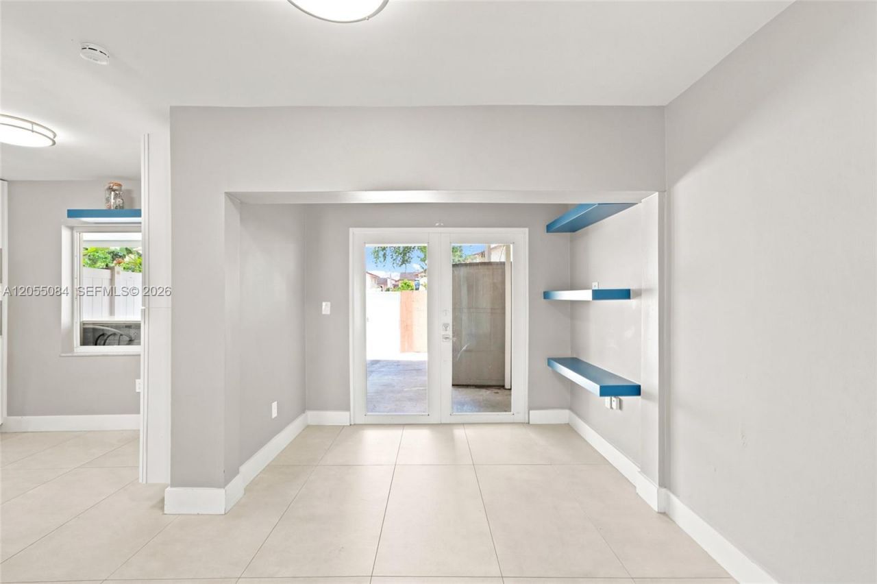 5255 W 26th Ct , Unit 803, Hialeah, FL 33016 Photo