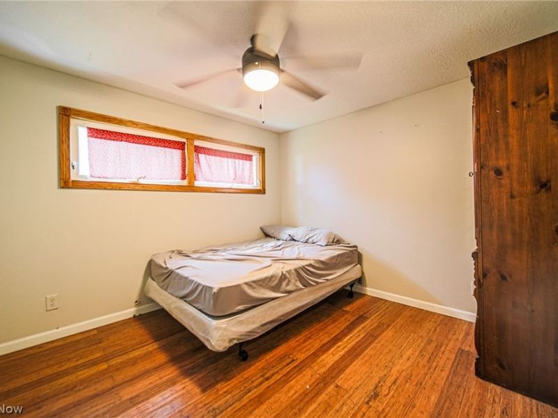 6102 Vale View Drive SW, Sherrodsville, OH 44675 Photo 14