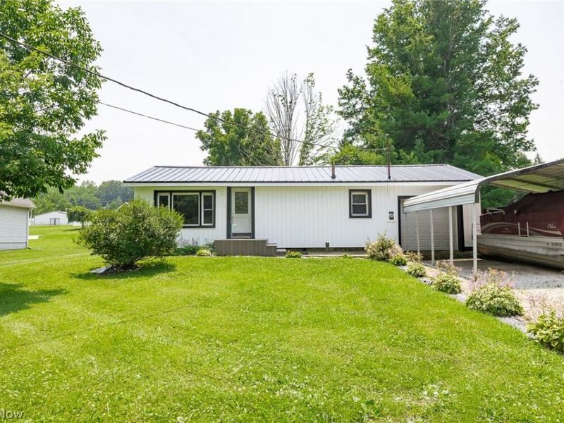 6102 Vale View Drive SW, Sherrodsville, OH 44675 Photo 25