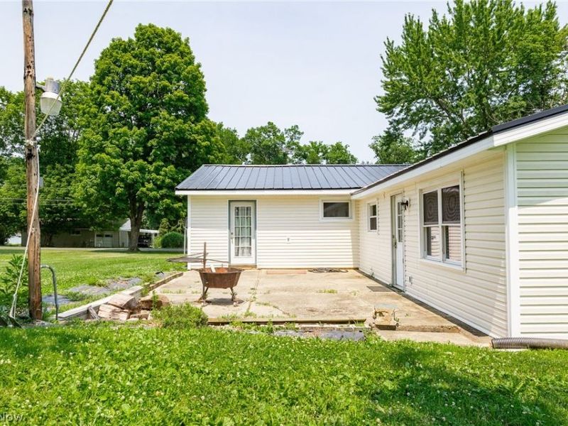 6102 Vale View Drive SW, Sherrodsville, OH 44675 Photo 29