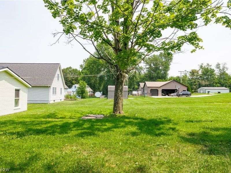 6102 Vale View Drive SW, Sherrodsville, OH 44675 Photo 32