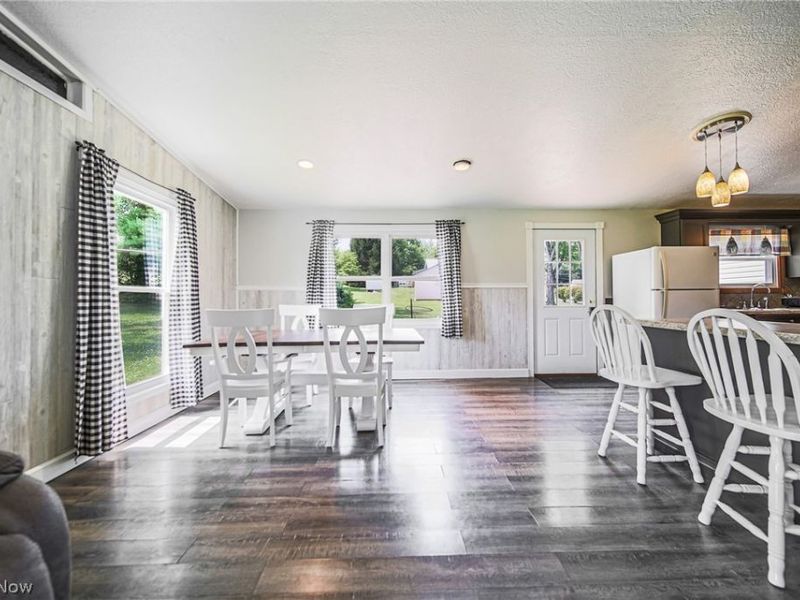6102 Vale View Drive SW, Sherrodsville, OH 44675 Photo 8