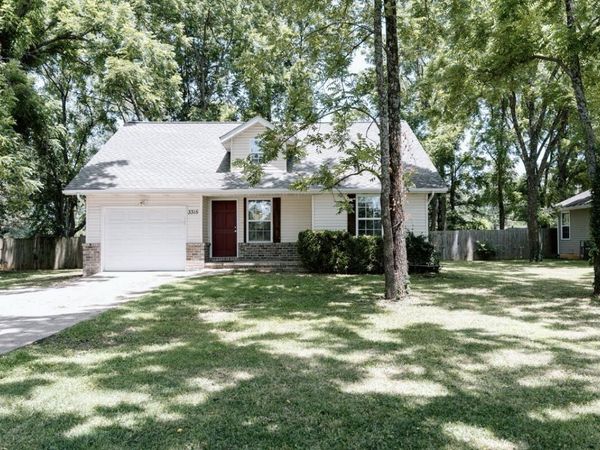 3315 W Grand Street , Springfield, MO 65802