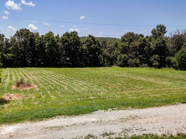 2490 E 549th Road, Buffalo, MO 65622