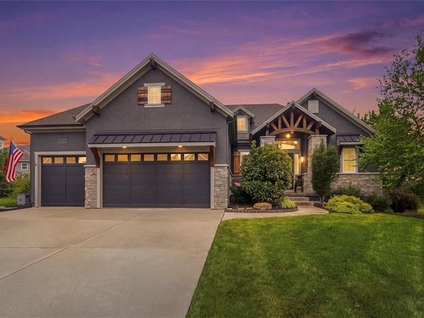 11211 W 171st Terrace, Overland Park, KS 66221