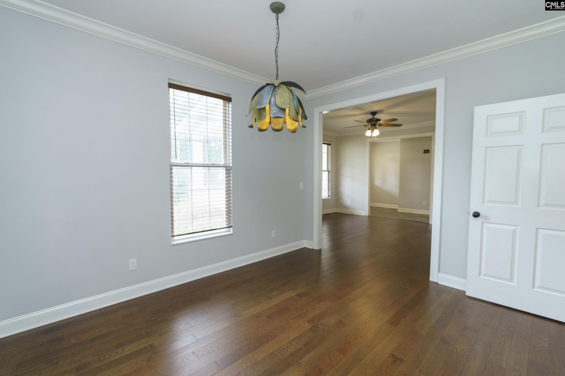 421 Dutchman Shores Circle Photo 11