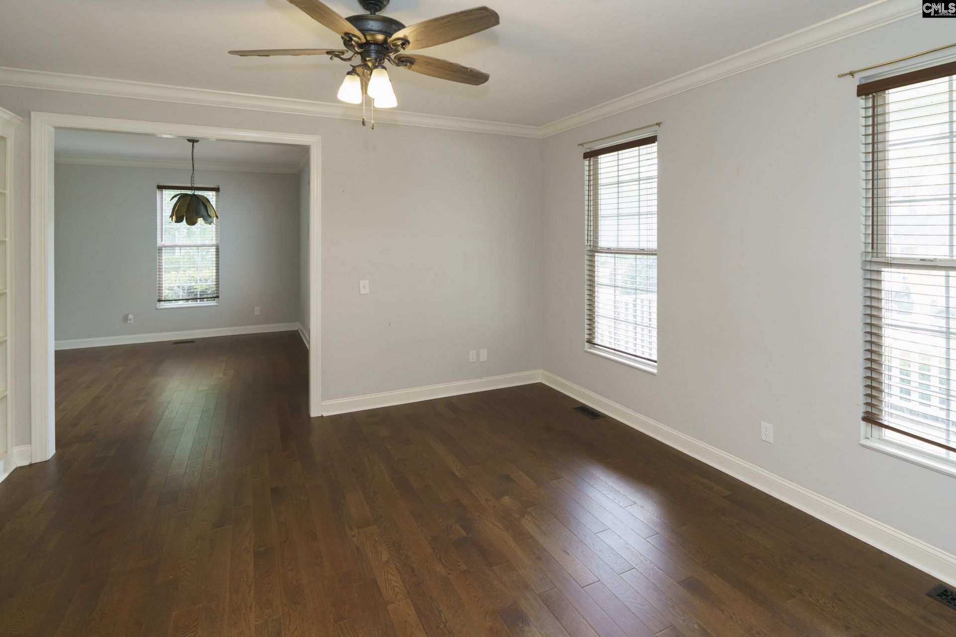 421 Dutchman Shores Circle Photo 12