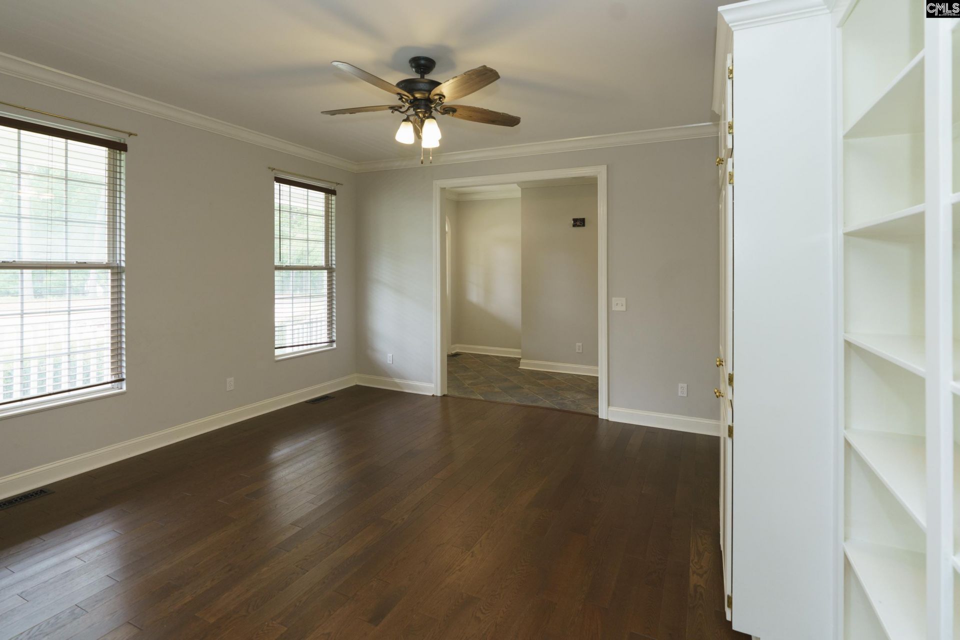 421 Dutchman Shores Circle Photo 14