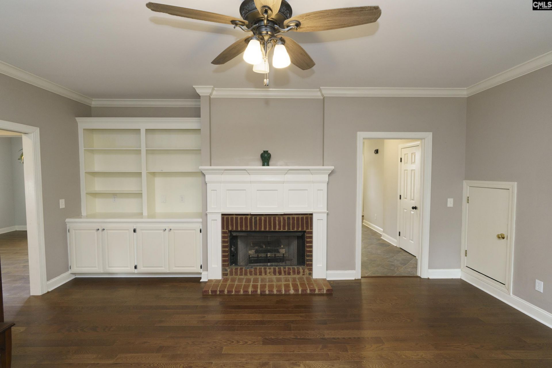421 Dutchman Shores Circle Photo 16