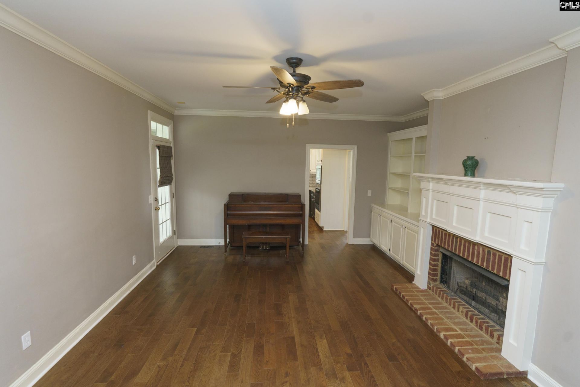 421 Dutchman Shores Circle Photo 17