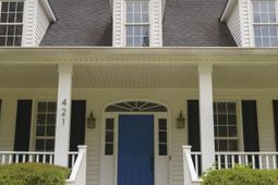 421 Dutchman Shores Circle photo 4