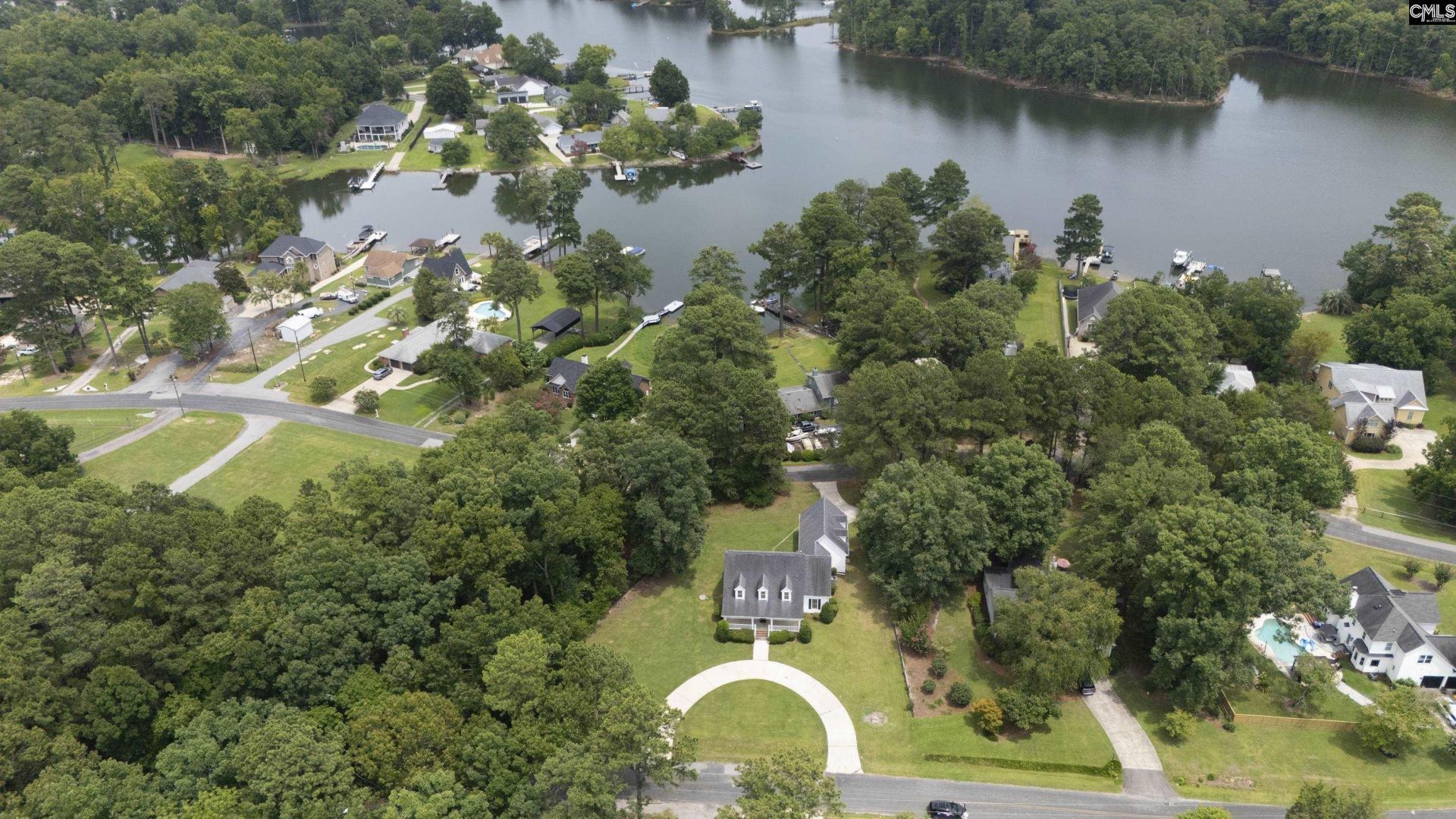 421 Dutchman Shores Circle Photo 59
