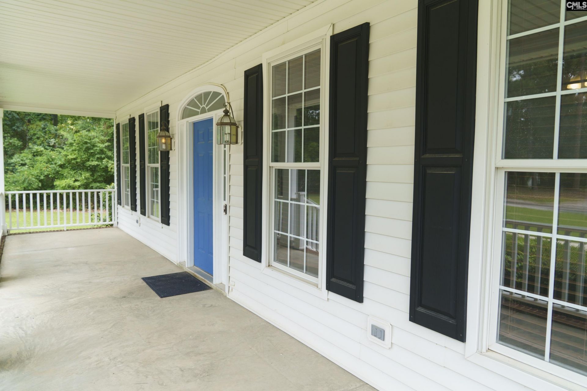 421 Dutchman Shores Circle Photo 7