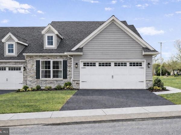 106 HILLARD FIELD , LANCASTER, PA 17603