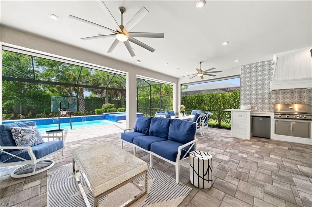8884 Scarlotti Pl , Naples, FL 34119 Photo