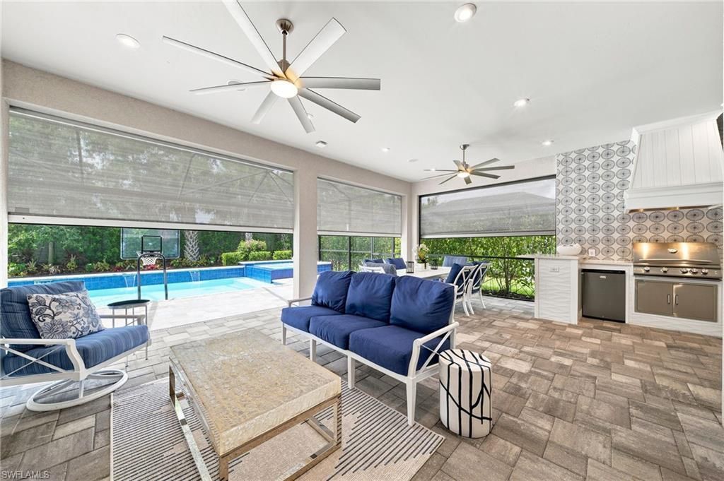 8884 Scarlotti Pl , Naples, FL 34119 Photo
