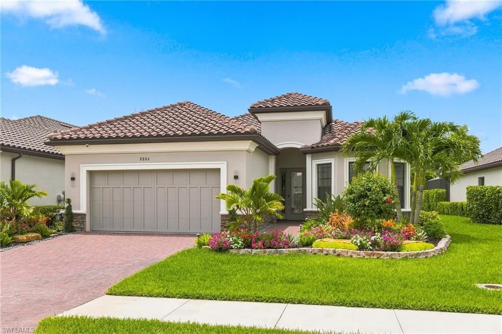 8884 Scarlotti Pl , Naples, FL 34119 Photo