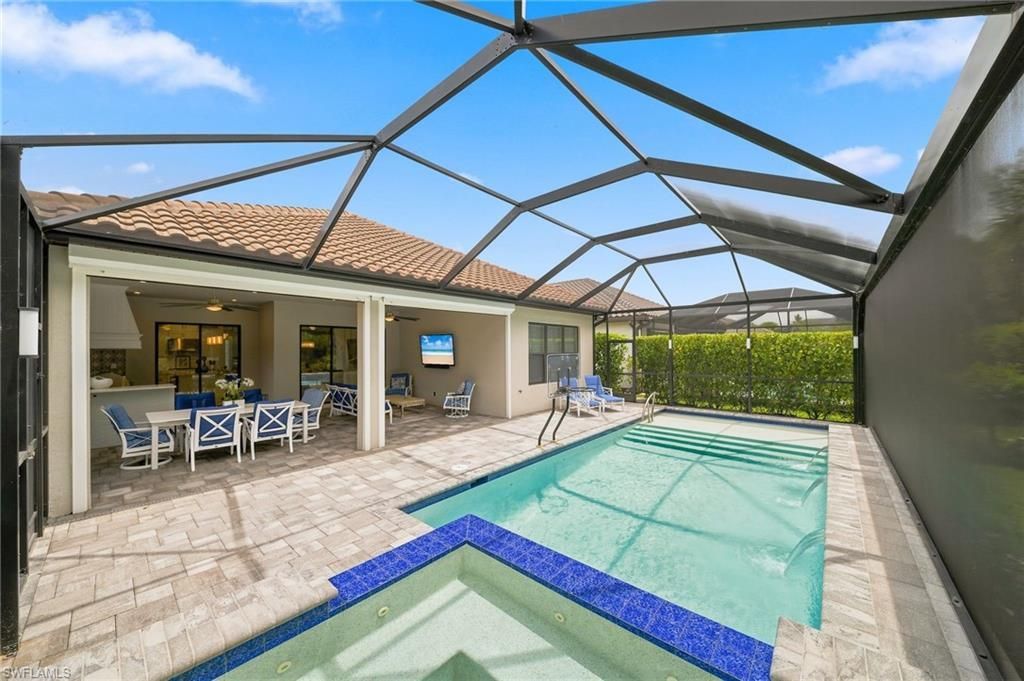 8884 Scarlotti Pl , Naples, FL 34119 Photo