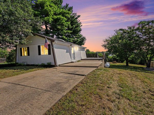 950 Reeves Road, Dry Ridge, KY 41035