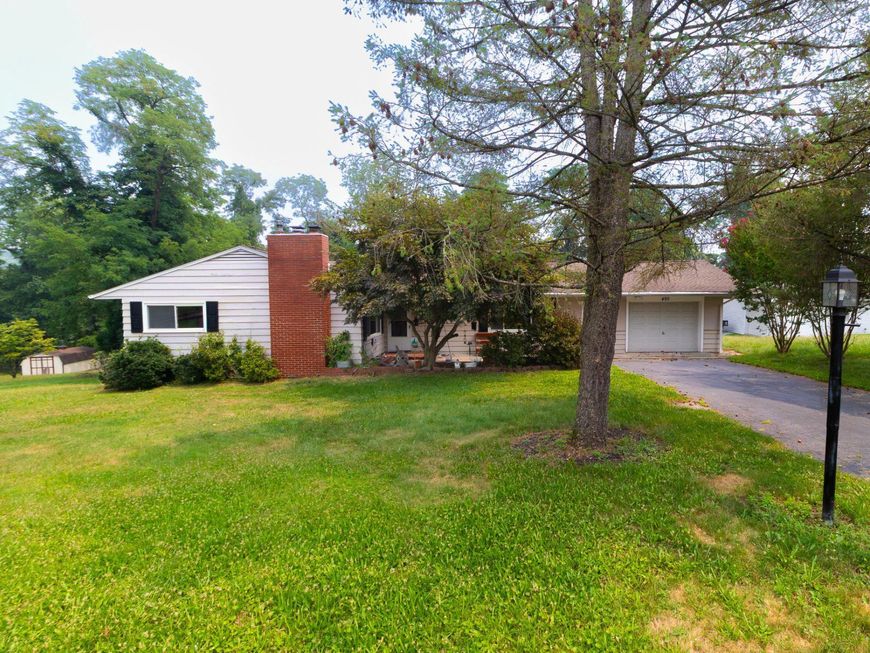 490 Pine Ridge Circle, Lewisberry, PA 17339 Main Photo