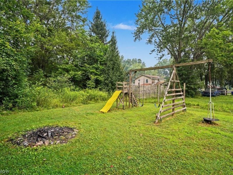 4819 Smith Road, Ravenna, OH 44266 Photo 10