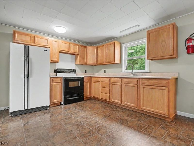 4819 Smith Road, Ravenna, OH 44266 Photo 14