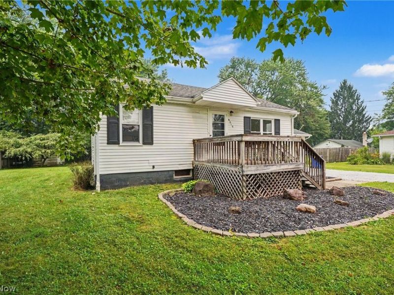 4819 Smith Road, Ravenna, OH 44266 Photo 4