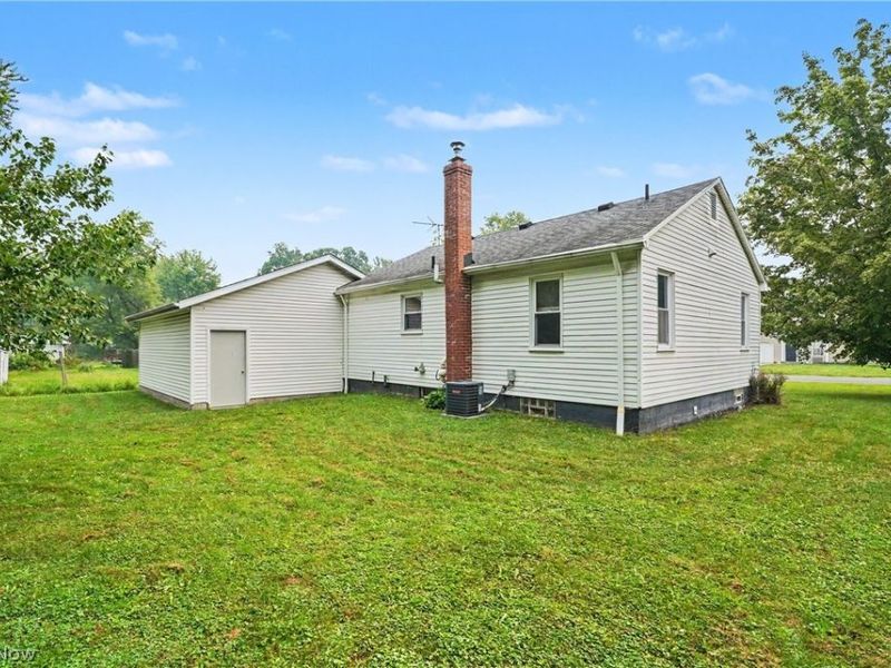 4819 Smith Road, Ravenna, OH 44266 Photo 7
