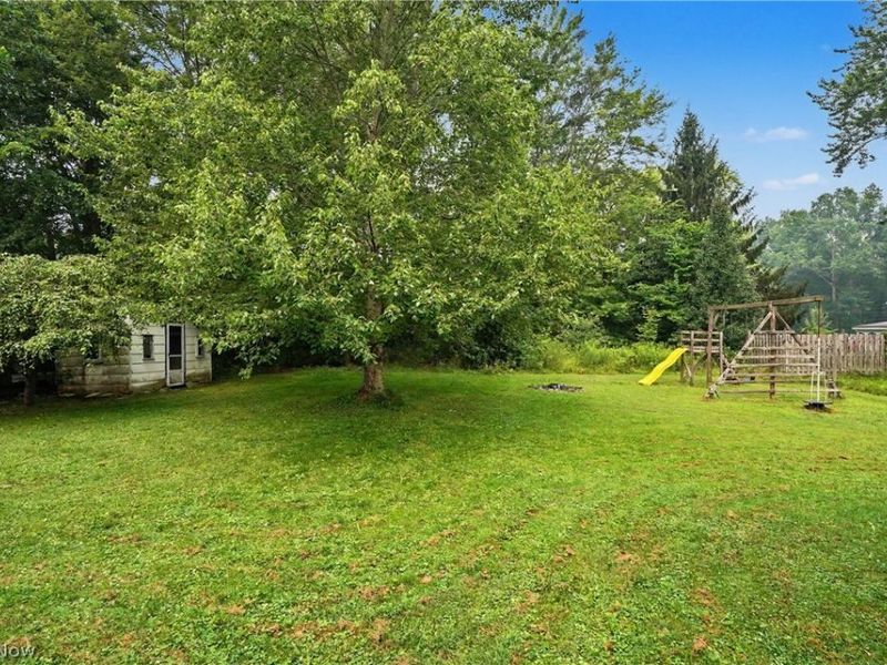 4819 Smith Road, Ravenna, OH 44266 Photo 8