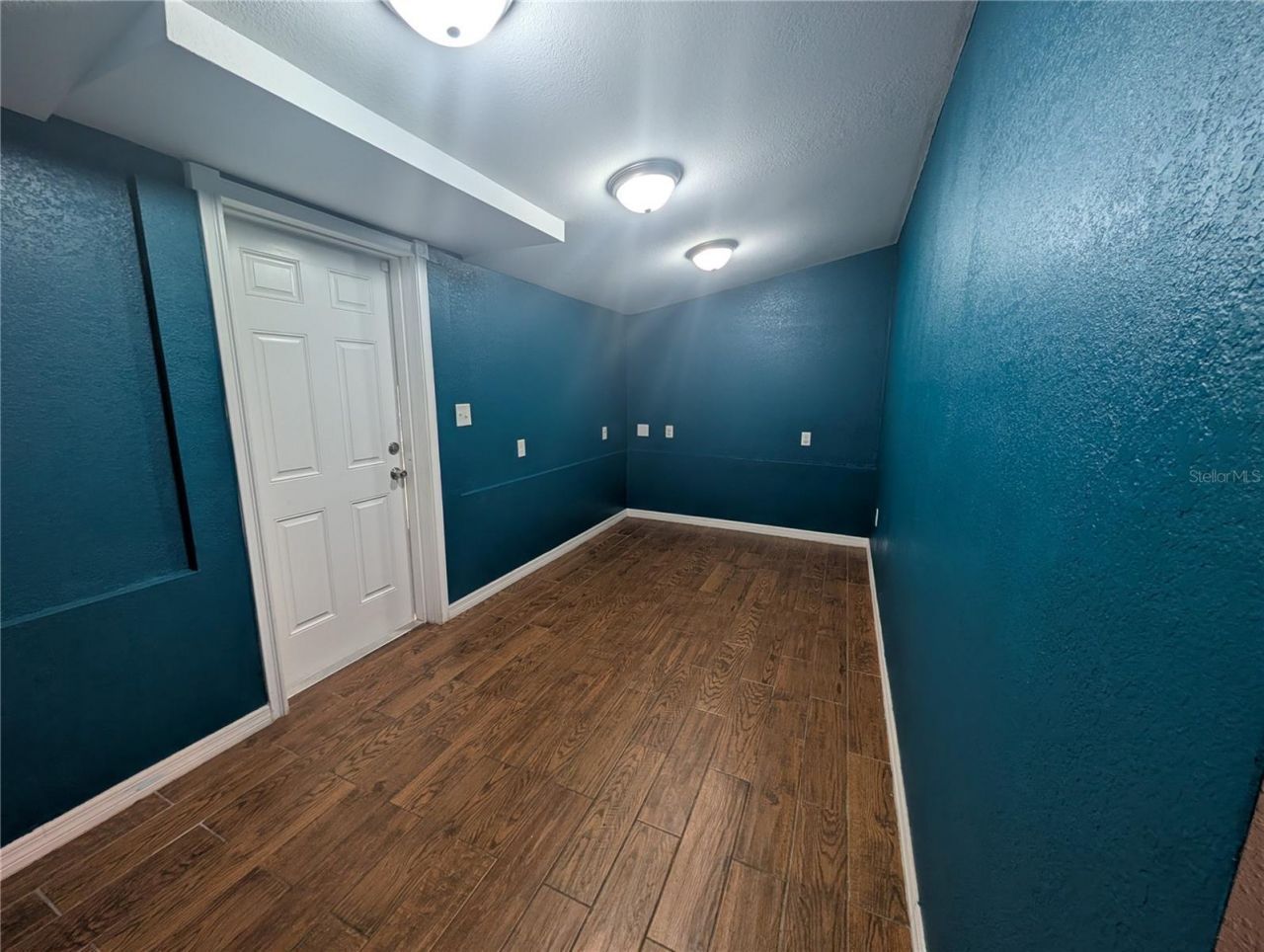 739 Center Street , Waverly, FL 33877 Photo