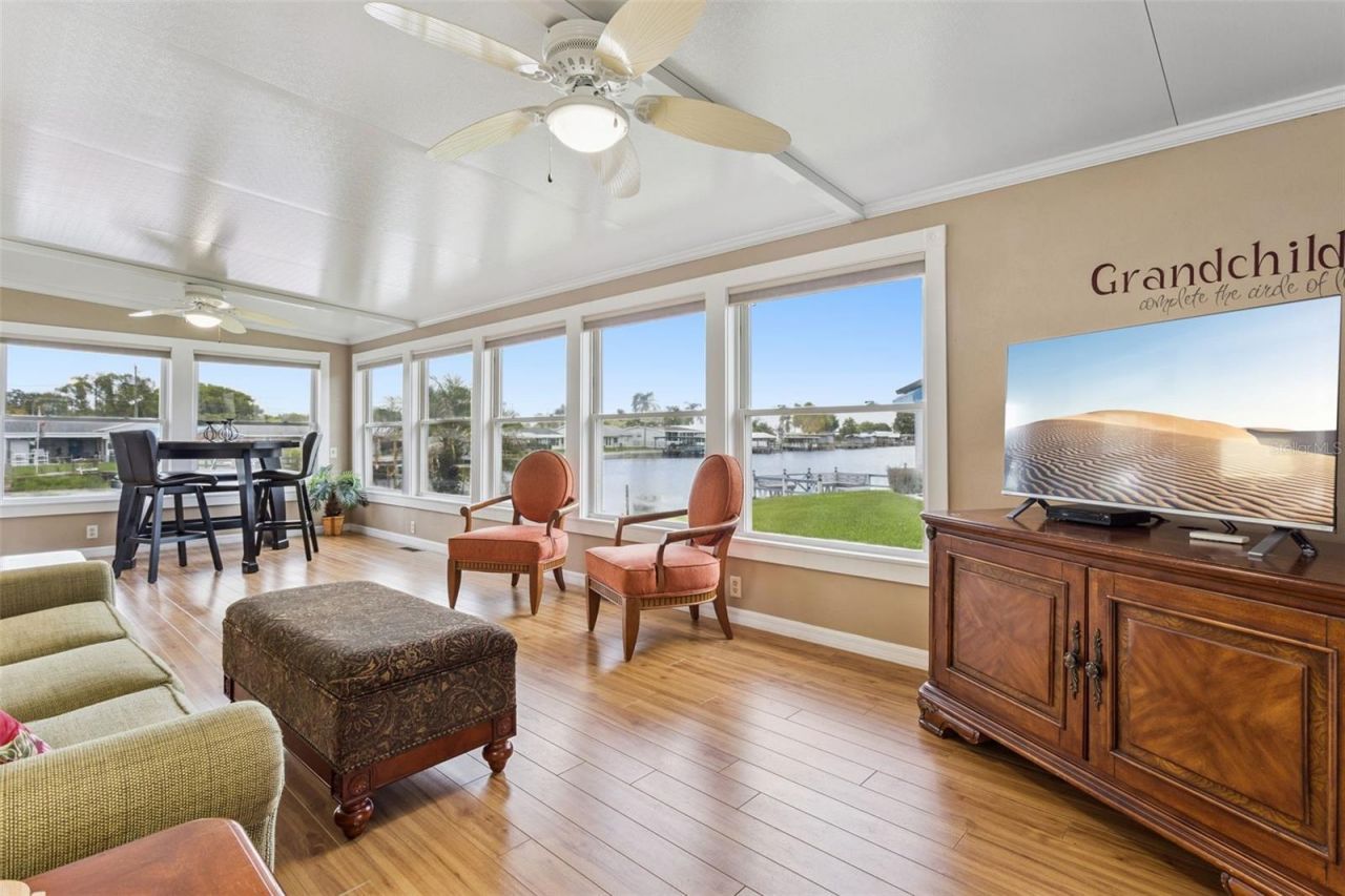 30127 Green Bay Drive , Tavares, FL 32778 Photo