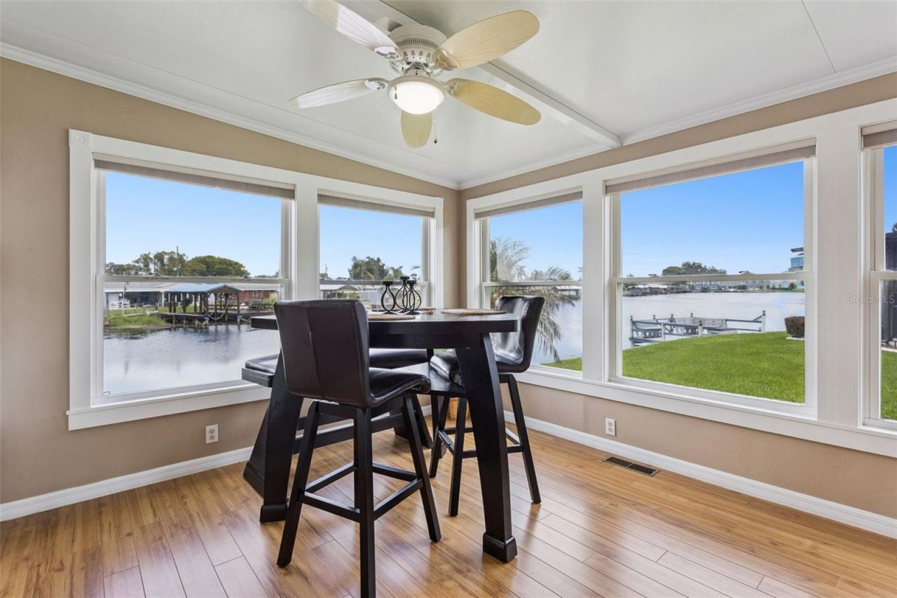 30127 Green Bay Drive , Tavares, FL 32778 Photo