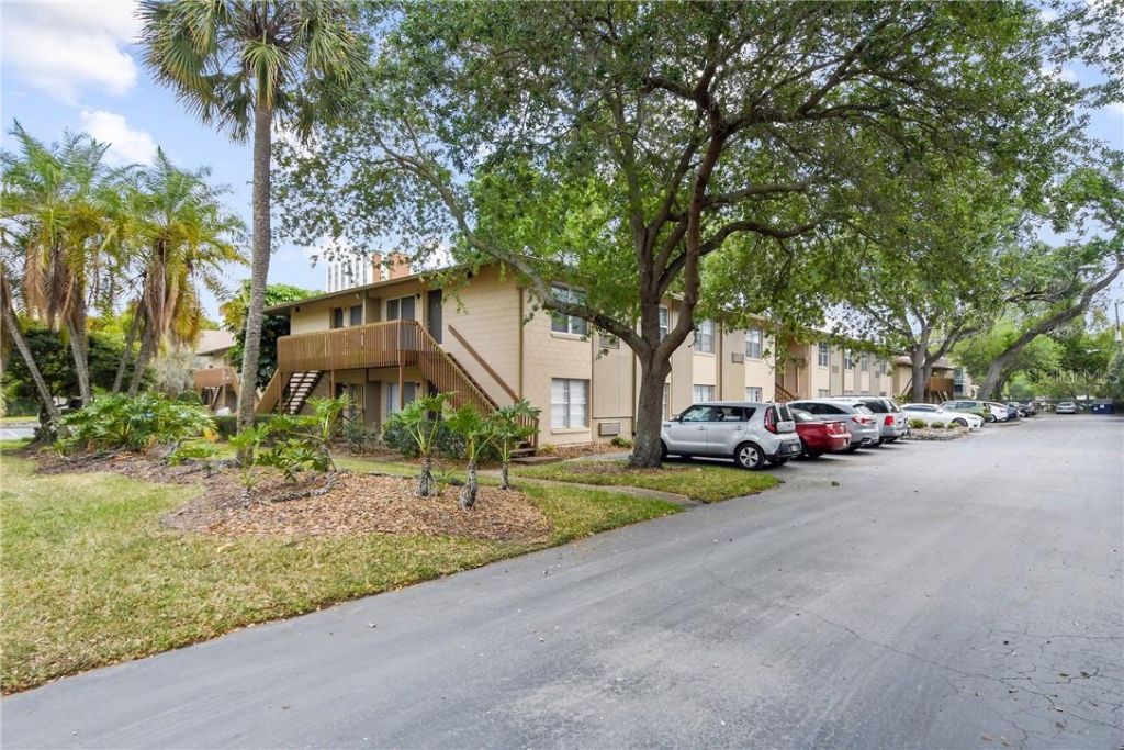 136 W America Street, Unit 34, Orlando, FL 32801 Main Photo
